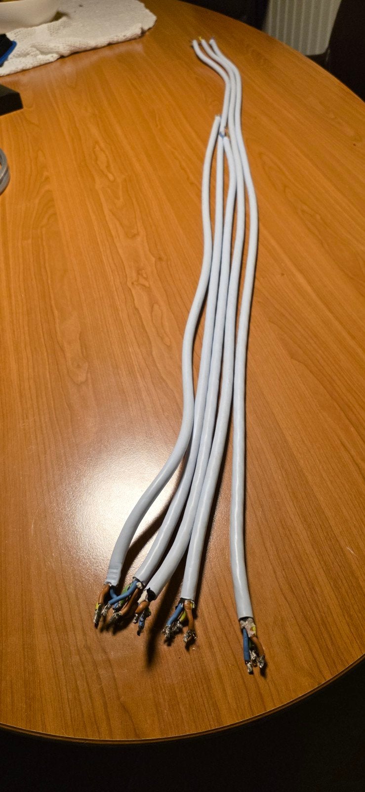 Supra LoRad 2.5 MKII afgeschermde 230V netkabel, Audio, Tv en Foto, Audiokabels en Televisiekabels, Ophalen of Verzenden, Zo goed als nieuw