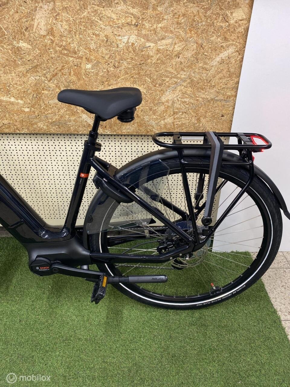 Foto 12 van BATAVUS FINEZ PT E-GO POWER SPORT BOSCH 750WH 48 CM NIEUW