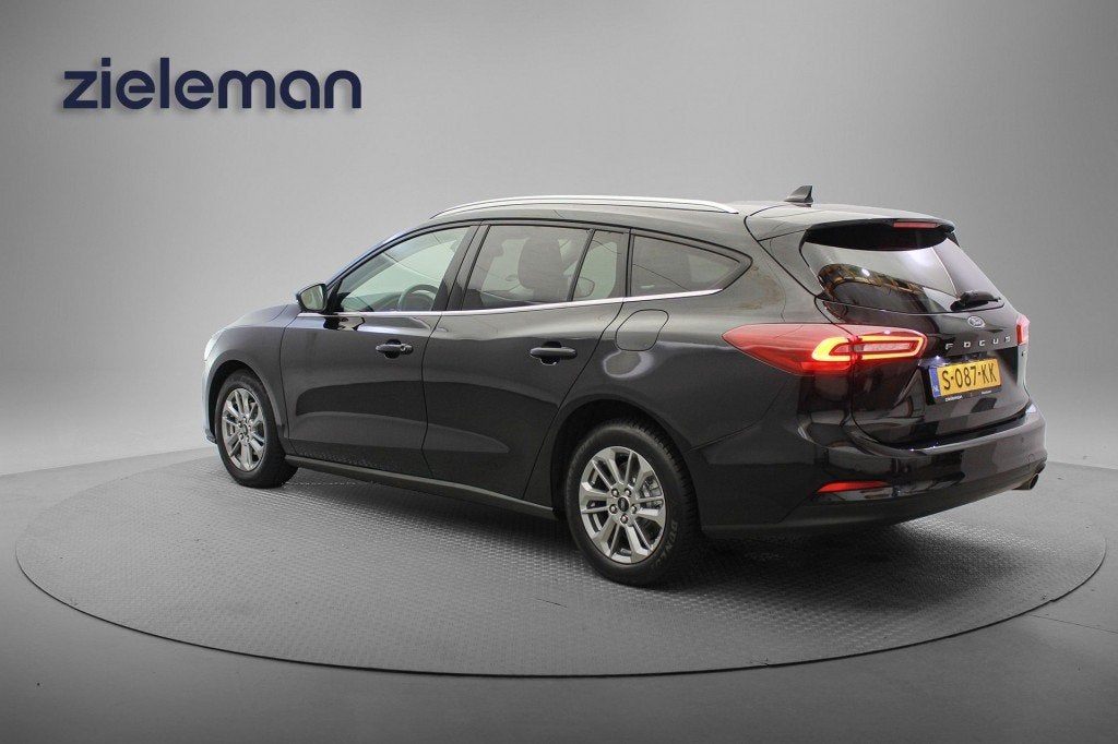 Ford FOCUS Wagon 1.0 EcoBoost Hybrid Titanium Style - Carpla, Auto's, 125 pk, Gebruikt, Met garantie (alle), Zwart