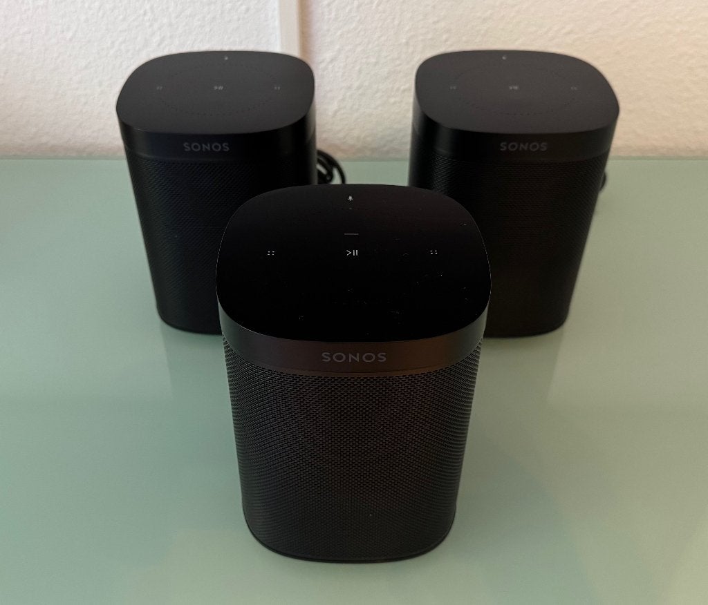 3 X Sonos One Gen 2    ( PRIJS IS PER STUK )