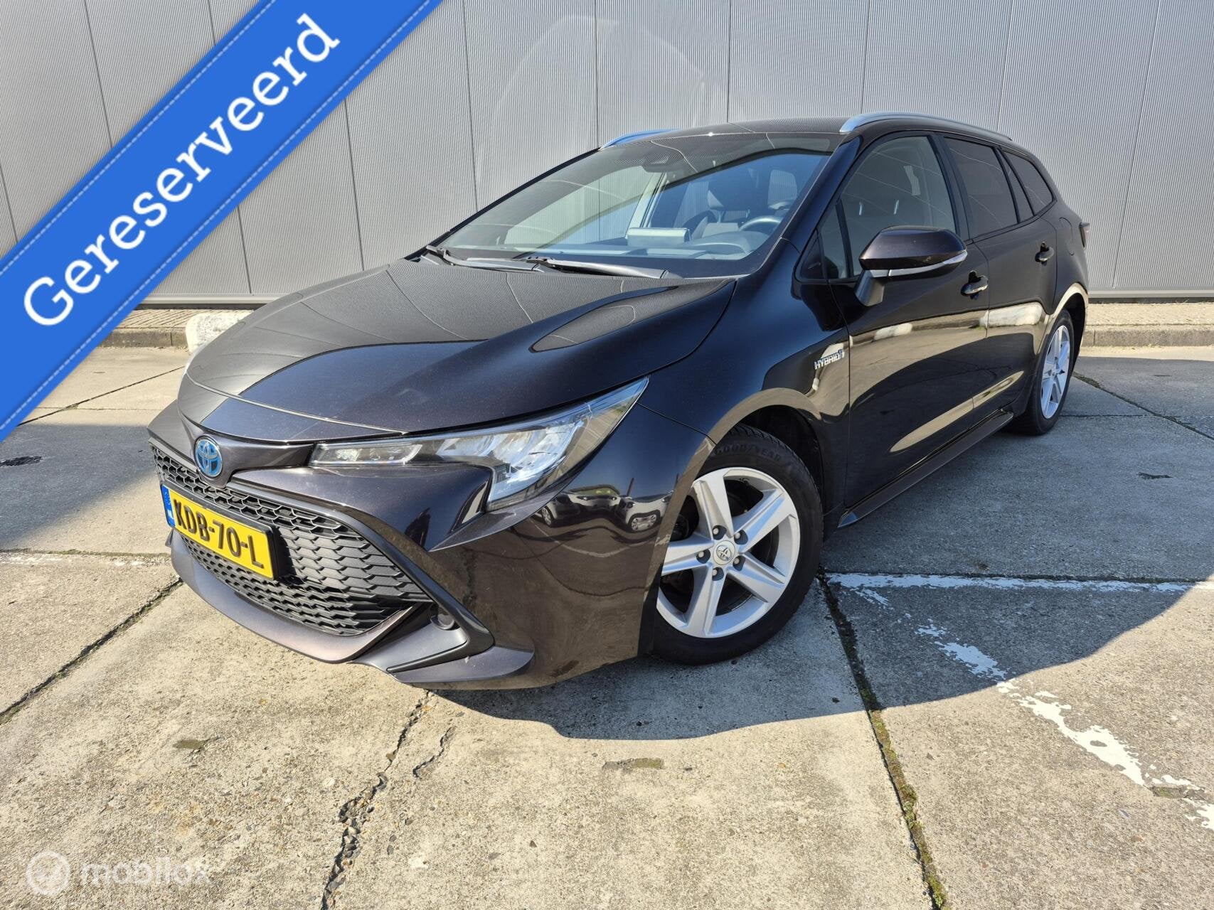 Toyota Corolla Touring Sports 1.8 Hybrid Stoel/Stuur verw /, Auto's, Toyota, 1345 kg, 450 kg, Gebruikt, 4 cilinders