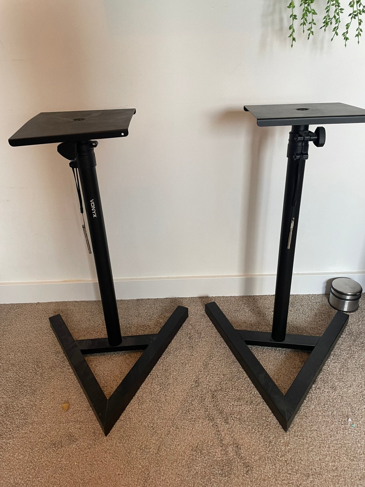 Verstelbare, draaibare Vonyx standaards boxen/monitoren, Muziek en Instrumenten, Standaards, Ophalen, Zo goed als nieuw, Speaker