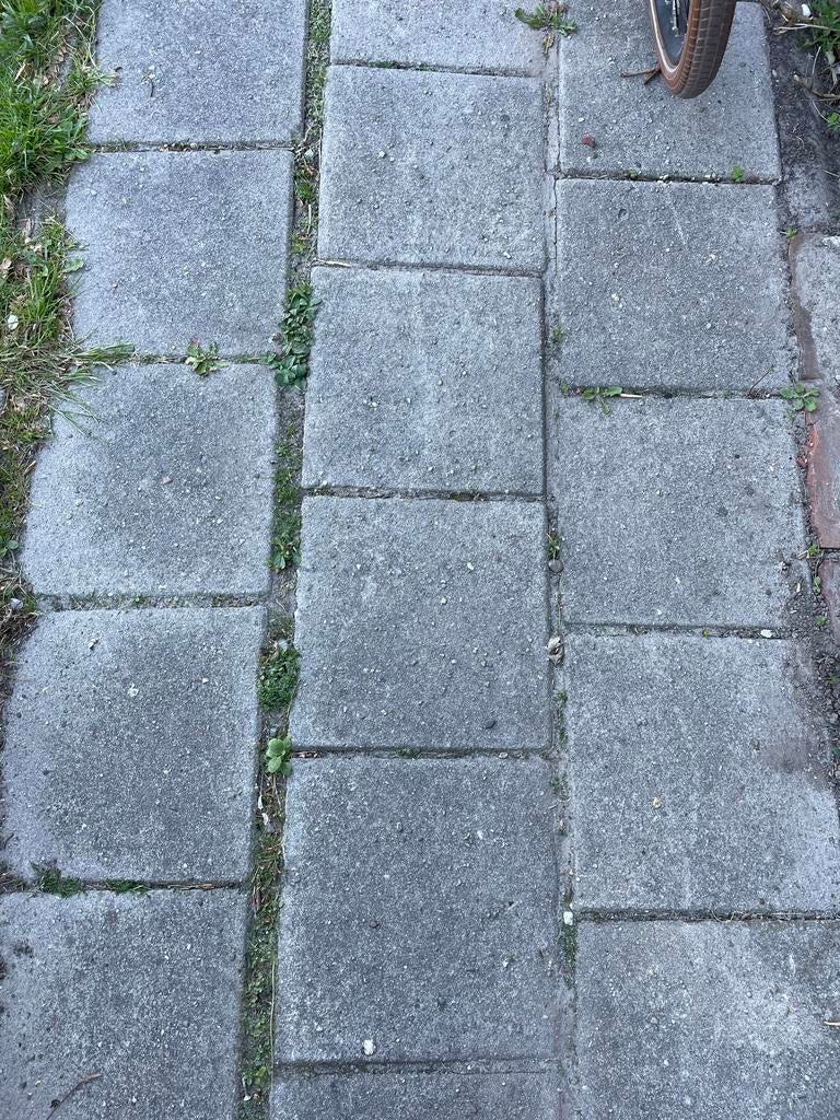 Gratis Betontegels 30x30 - ca. 25m2, Tuin en Terras, Ophalen, Gebruikt, Klinkers, 10 m² of meer