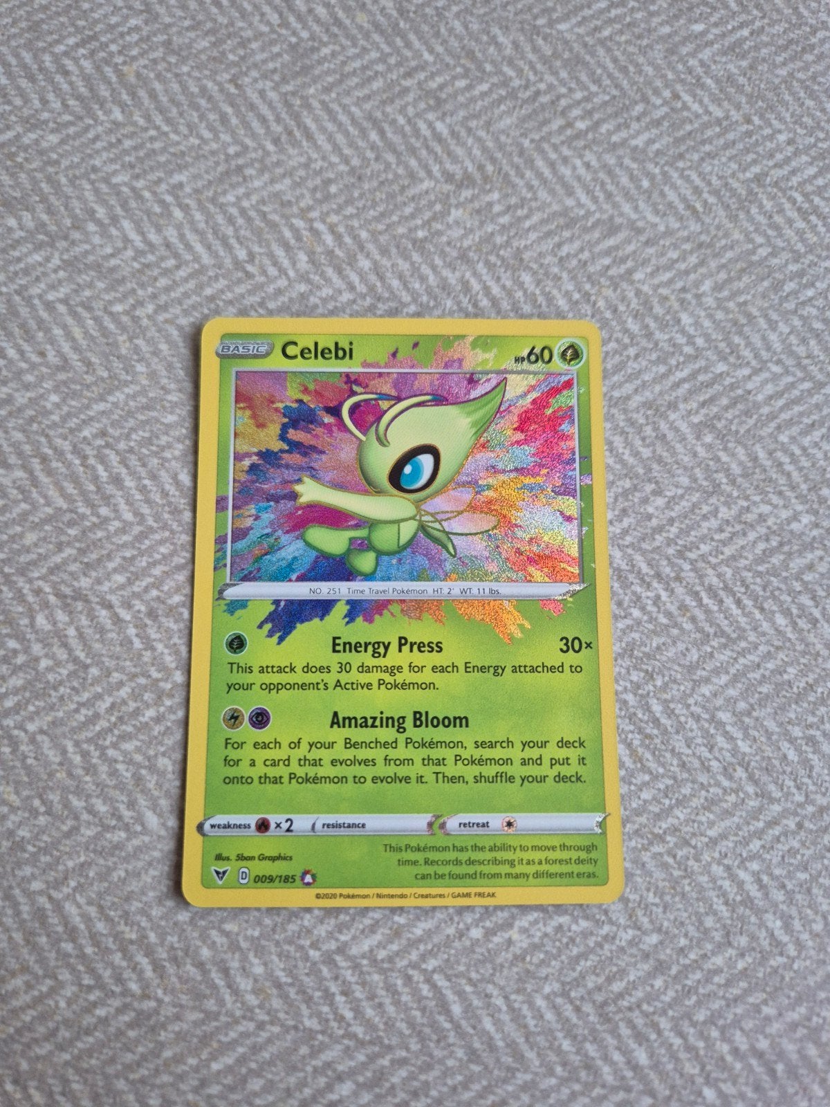 Pokémon Celebi V 009/185 - Vivid Voltage, Ophalen of Verzenden, Zo goed als nieuw, Losse kaart, Foil