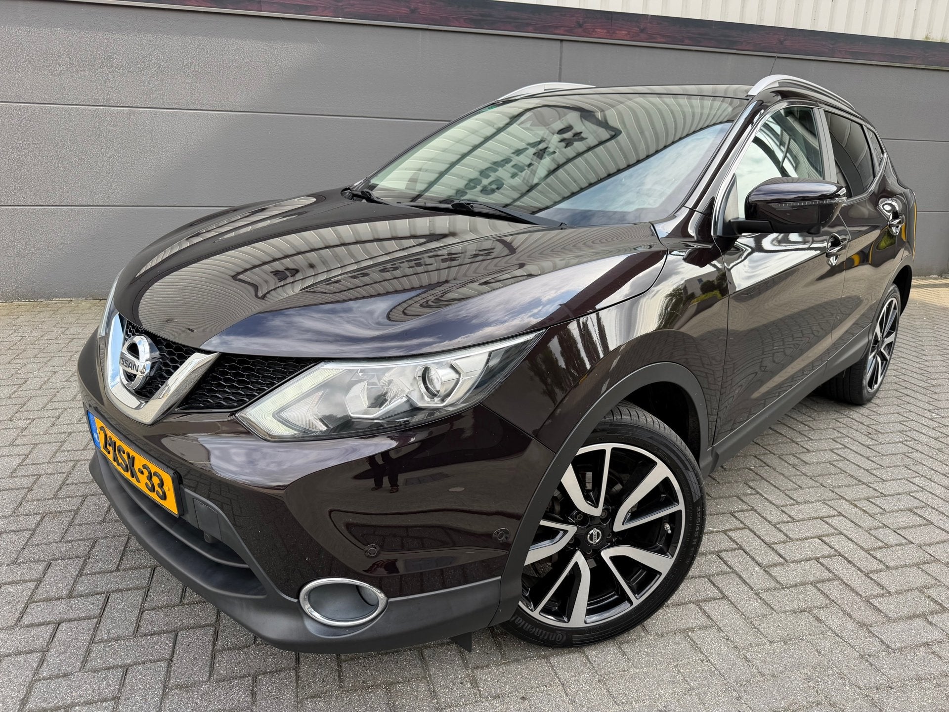 Nissan Qashqai 1.2 Tekna*Automaat*360Camera*PanoDak*FullOpti, Auto's, Nissan, Euro 5, Gebruikt, 680 kg, 116 pk