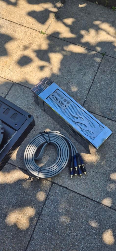 Auto audio set: Axton versterker, Soundstream condensator, Ophalen of Verzenden, Gebruikt