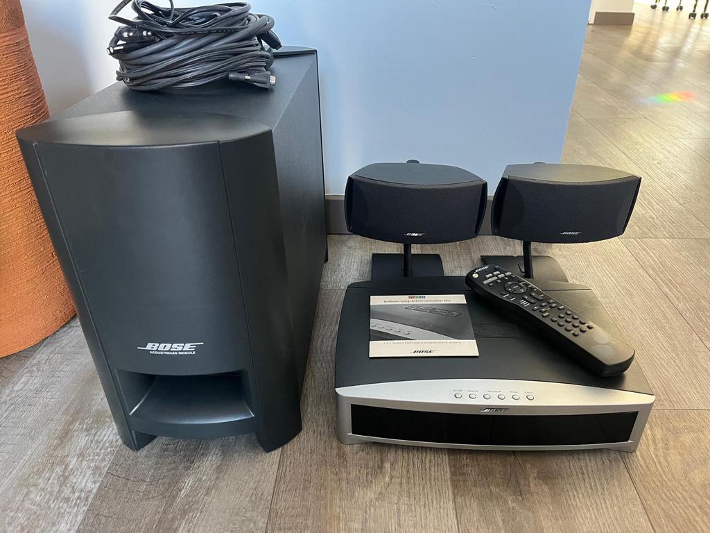 Bose 321, Gebruikt, 70 watt of meer, 3.1-systeem, Overige spelers