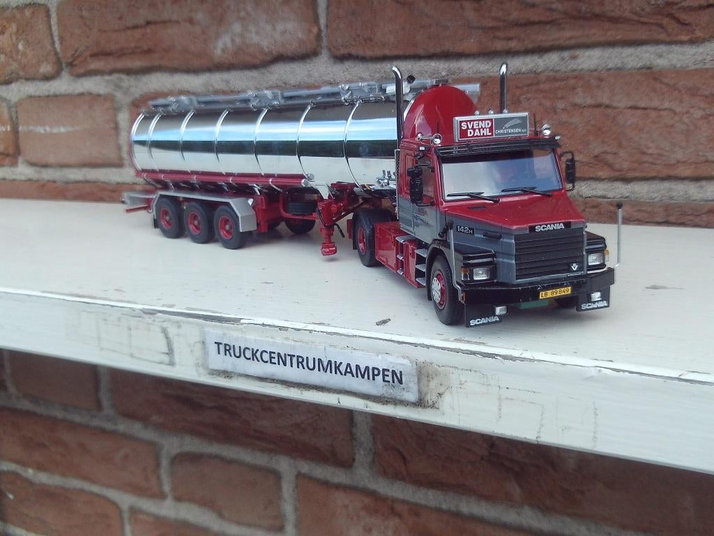 Tekno  Scania  142  Torpedo  van  Svend  Dahl.