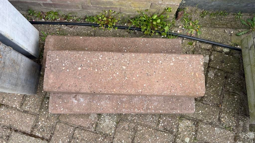 Betonbiels drie stuks 11x20x75cm, Tuin en Terras, Tegels en Klinkers, Ophalen, Gebruikt, Beton, Overige typen