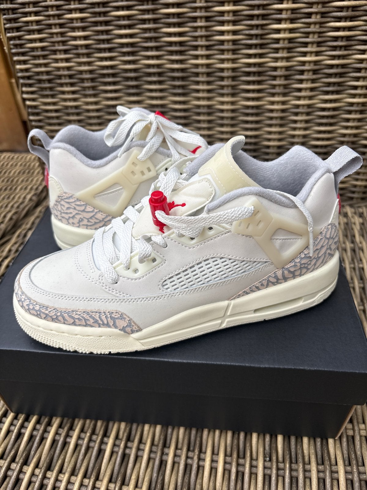 Nieuwe Nike Jordan Spizike Low (GS) sneakers maat 39, Wit, Nieuw, Ophalen of Verzenden, Sneakers of Gympen