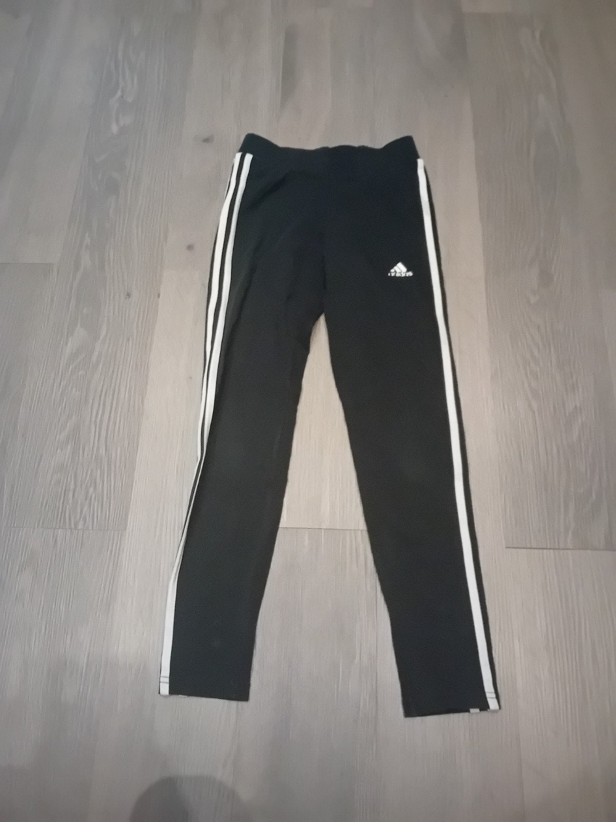 Adidas sportbroek, Adidas, Gebruikt, Meisje, Sport- of Zwemkleding
