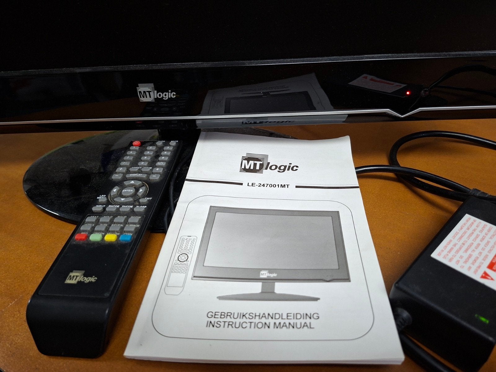 MT Logic Full HD 1080p TV/Monitor met afstandsbediening, 50 Hz, Ophalen, Overige merken, Gebruikt