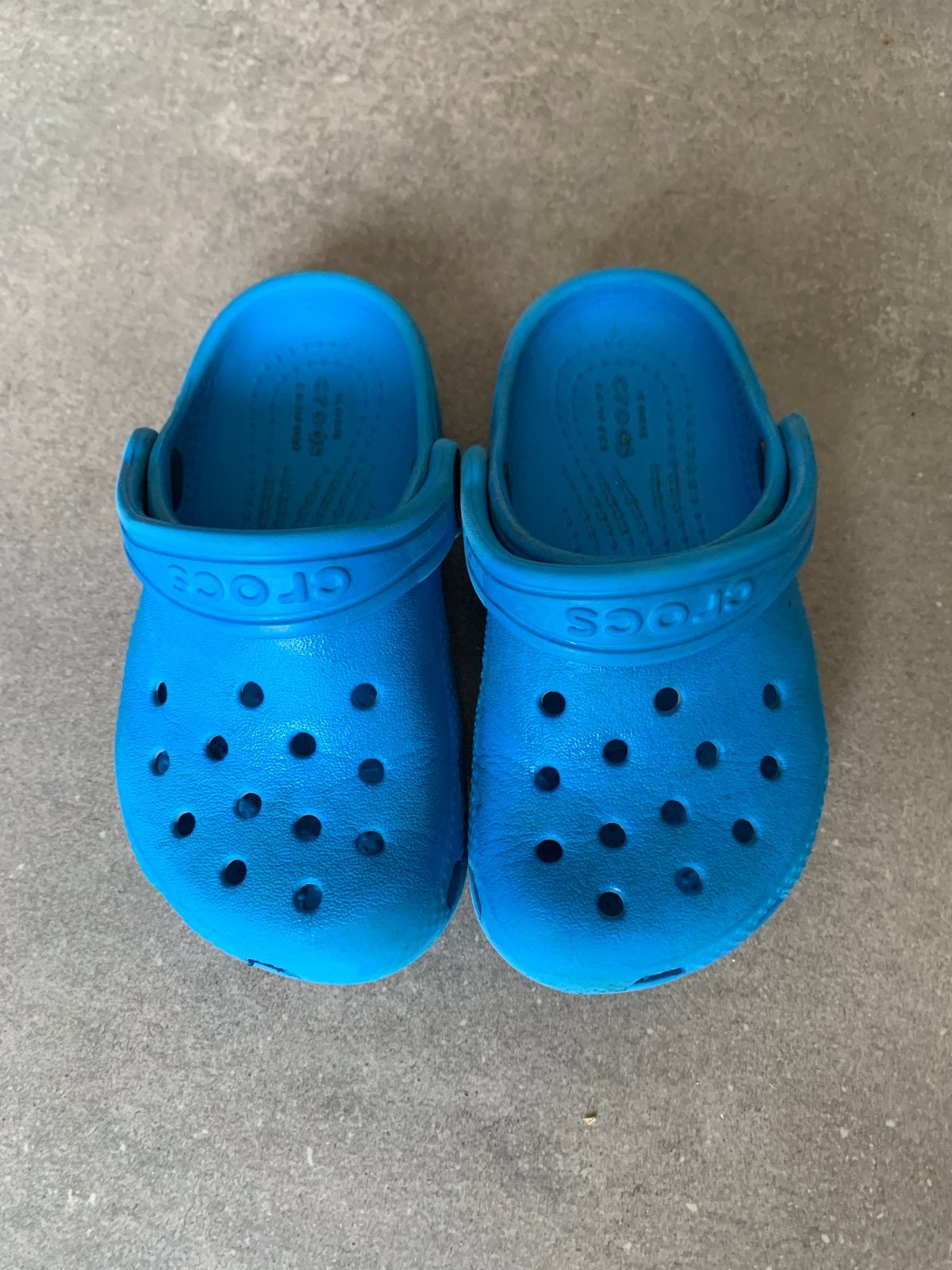 Blauwe Crocs voor kinderen - Maat C7 (ongeveer maat 23/24), Ophalen of Verzenden, Gebruikt, Jongen of Meisje, Schoenen