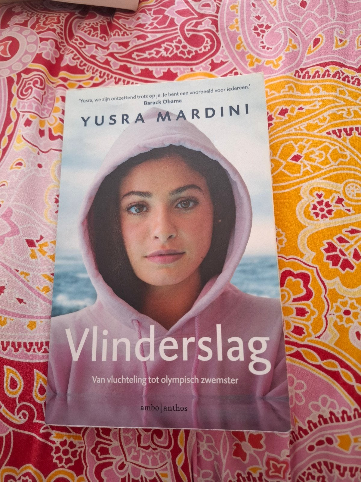 Yusra Mardini - Vlinderslag, Ophalen of Verzenden, Zo goed als nieuw, Yusra Mardini