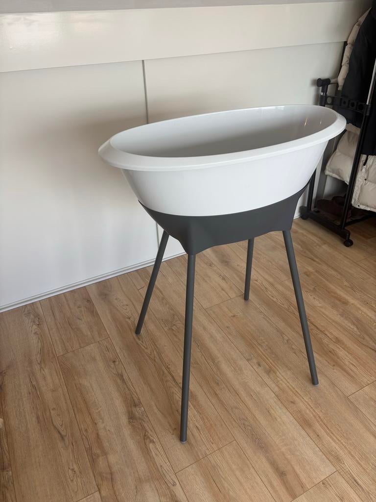 Luma babybadje met standaard, Zo goed als nieuw, Badje, Standaard, Ophalen