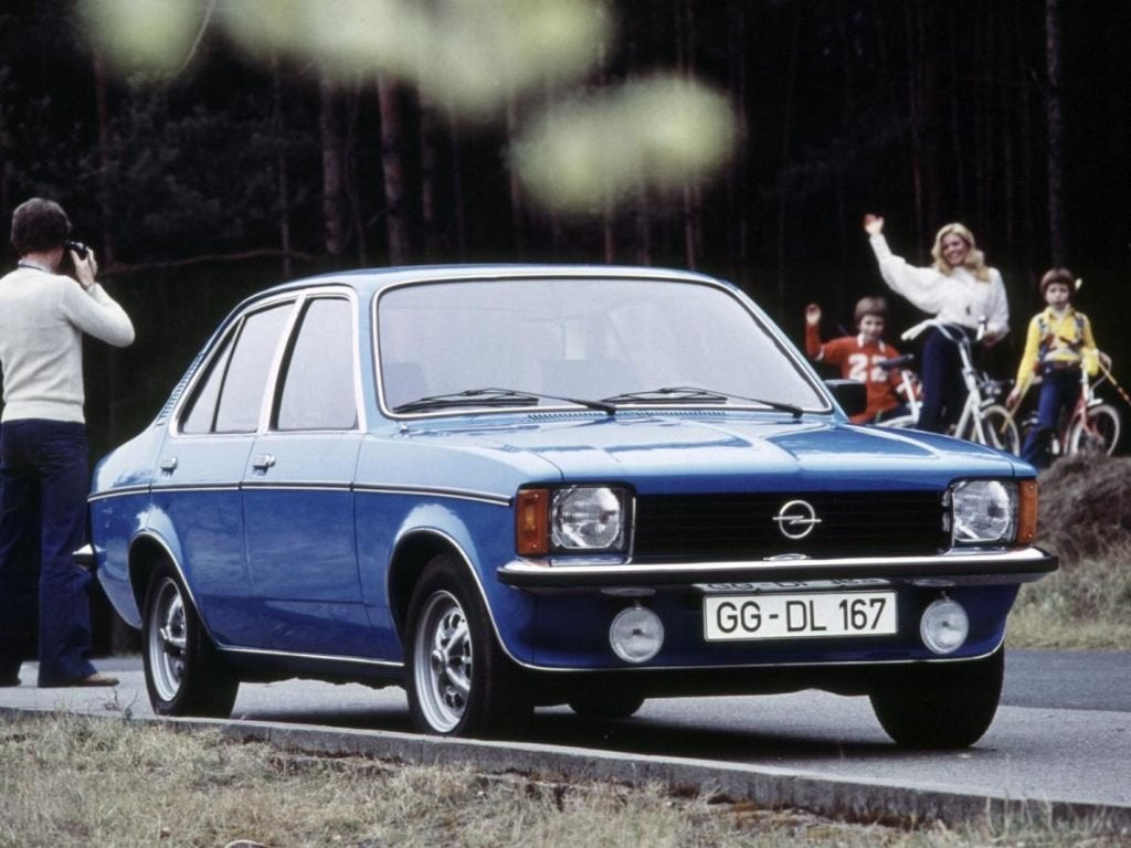 Opel Kadett-C werkplaatshandboek op CD NL, Auto diversen, Handleidingen en Instructieboekjes, Ophalen of Verzenden