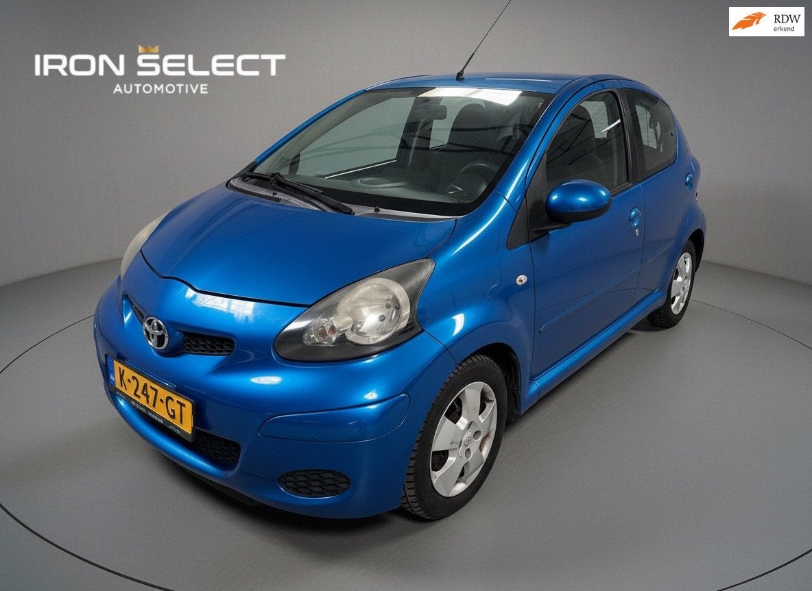 Toyota Aygo 1.0 I NIEUW KOPPELING I AIRCO I 5 DEURS, Auto's, Toyota, Voorwielaandrijving, Gebruikt, 68 pk, Bedrijf