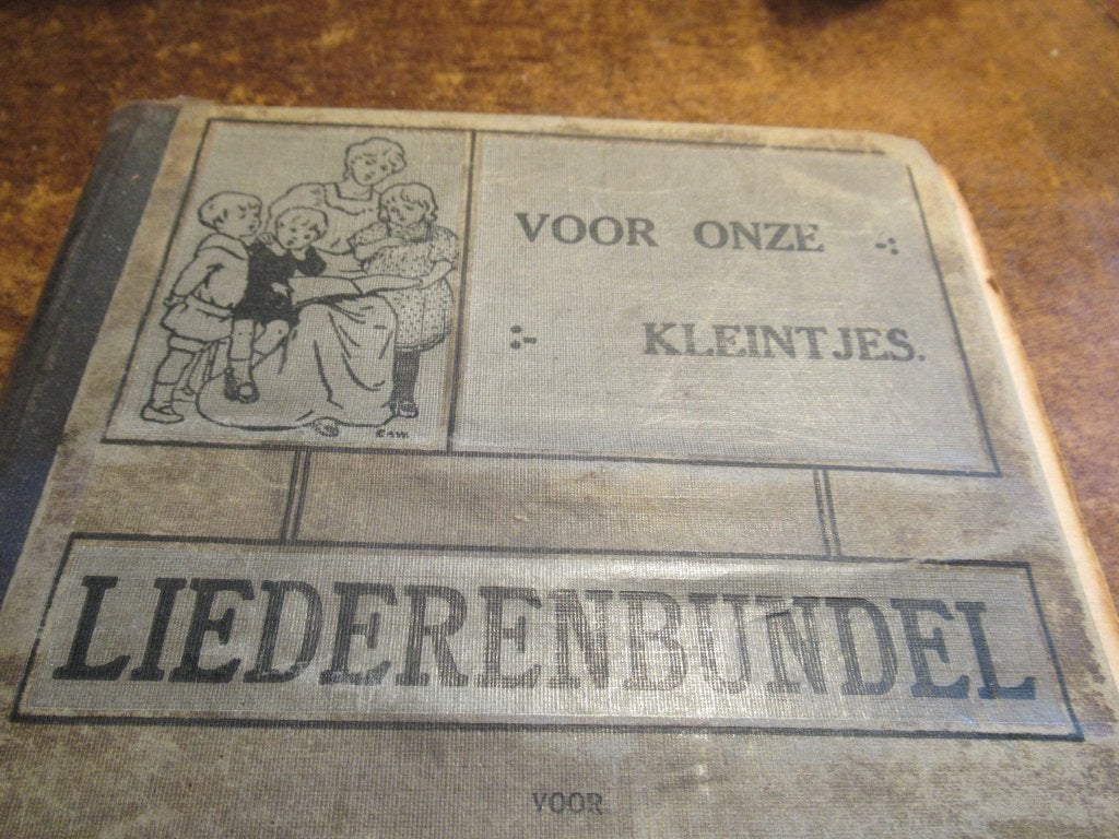 Liederen bundel voor onze Kleintjes, Boeken, Muziek, Gelezen, Ophalen of Verzenden, V.Wiite Eechout enz, Overige onderwerpen