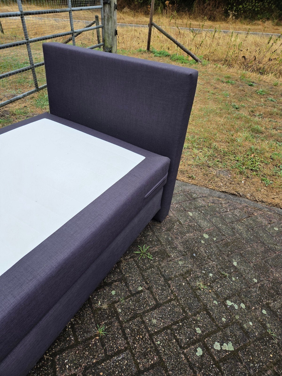 nette boxspring als logeerbed gebruikt Bezorgen mogelijk, Huis en Inrichting, Slaapkamer | Boxsprings, Ophalen, 90 cm, Eenpersoons