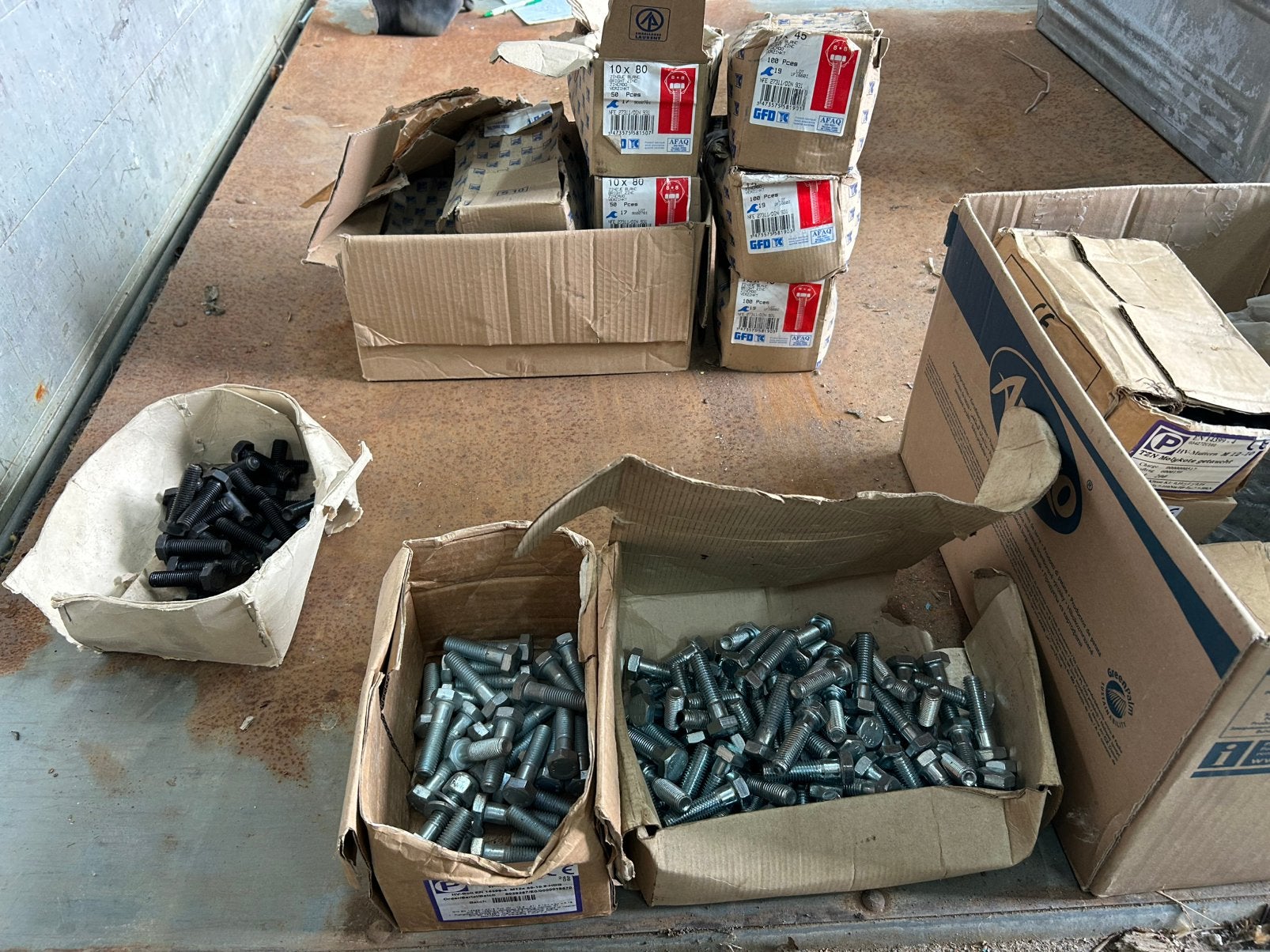 Partij bouten en moeren m10-m12, Ophalen, Zo goed als nieuw, Minder dan 50 mm, Bouten of Moeren