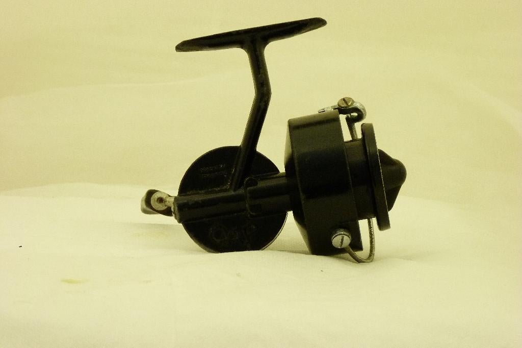 Vintage Mitchell 304 CAP – Frankrijk – Topstaat & Geserviced, Watersport en Boten, Ophalen of Verzenden, Gebruikt, Molen
