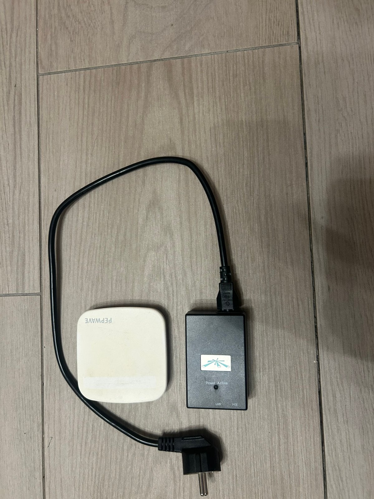 Peplink Pepwave AP One AC Mini Access Point + PoE Injector, Computers en Software, Accesspoints, Ophalen of Verzenden