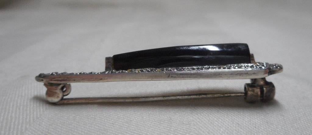 Zilveren antieke broche met onyx en markasiet nr.1750, 4 tot 7 cm, Verzenden, Zo goed als nieuw, Zilver