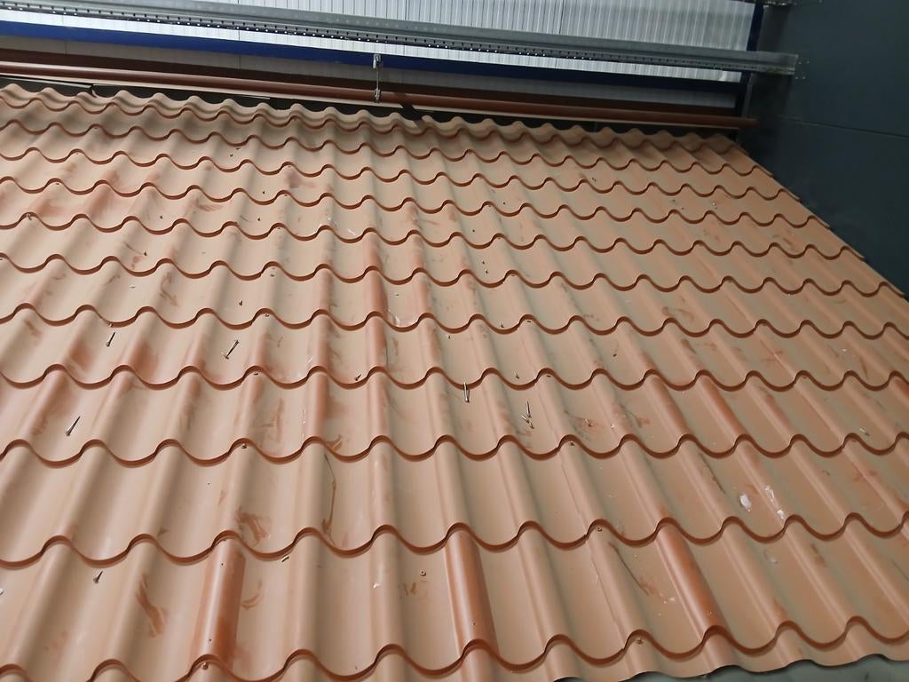 Dakpan profielplaten met Velux dakraam, Doe-het-zelf en Verbouw, Dakpannen en Dakbedekking, Dakplaat of Dakpanplaat, Gebruikt