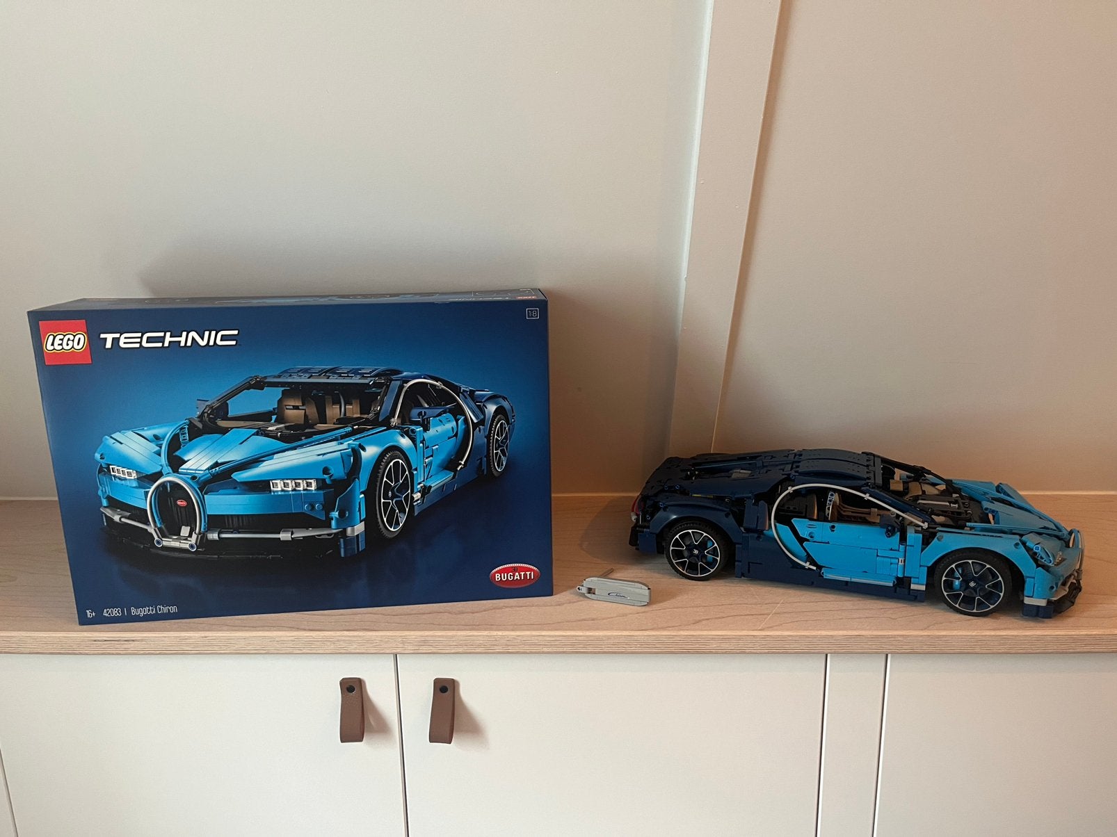 Lego Bugatti Chiron 42083, Kinderen en Baby's, Ophalen, Zo goed als nieuw