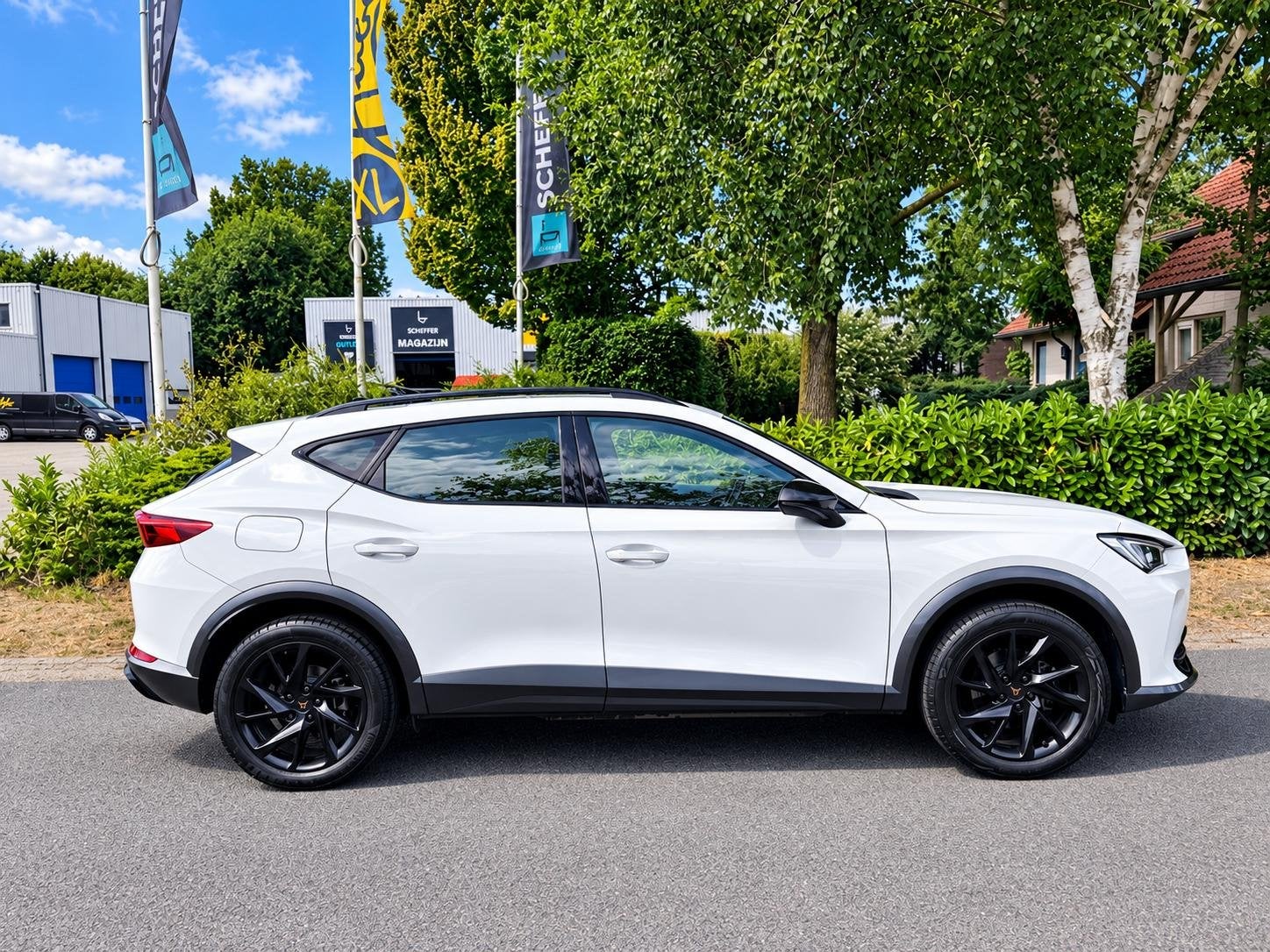 CUPRA Formentor 1.4 TSI e-Hybrid 204PK Leder•Navi•ACC, Auto's, Gebruikt, 4 cilinders, Formentor, Wit