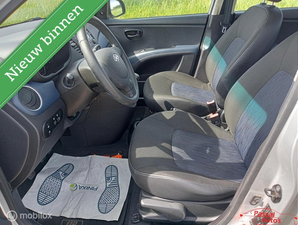 Hyundai i10 1.1 i-Motion lm velgen airco nap, Auto's, Hyundai, Euro 5, Stof, Gebruikt, 4 cilinders