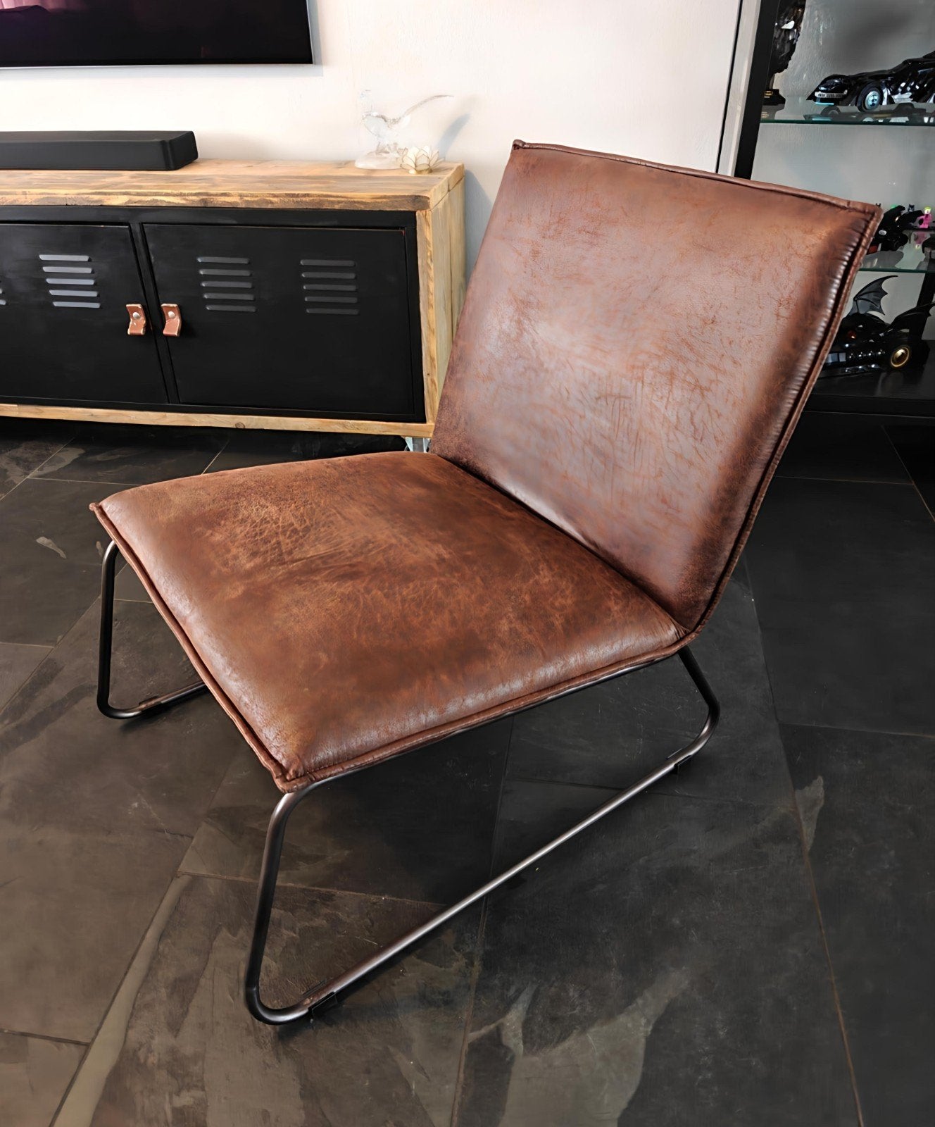 Fauteuil Cooper (Leen Bakker), Huis en Inrichting, Fauteuils, Ophalen, Minder dan 75 cm, Zo goed als nieuw, Leer
