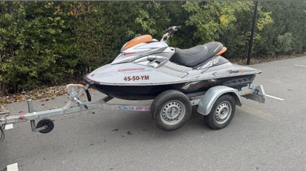 SeaDoo RXP255 RS incl trailer en afdekhoes 258 pk 100+ KMH!, Watersport en Boten, Ophalen, Zo goed als nieuw, Benzine, 200 pk of meer