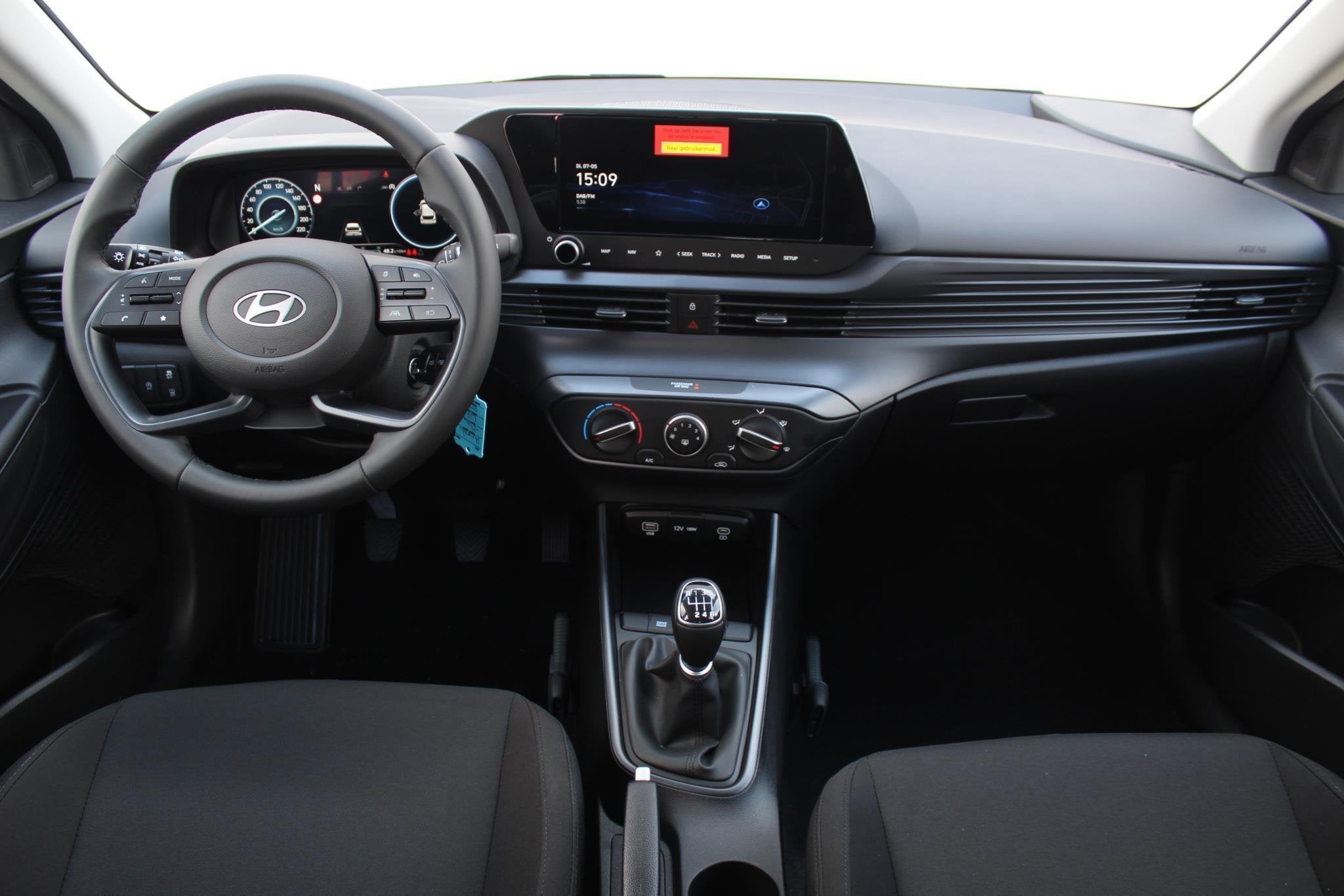 Hyundai i20 1.0 T-GDI Comfort / Navigatie / Cruise / Elektri, Auto's, Voorwielaandrijving, Euro 6, Zwart, Origineel Nederlands