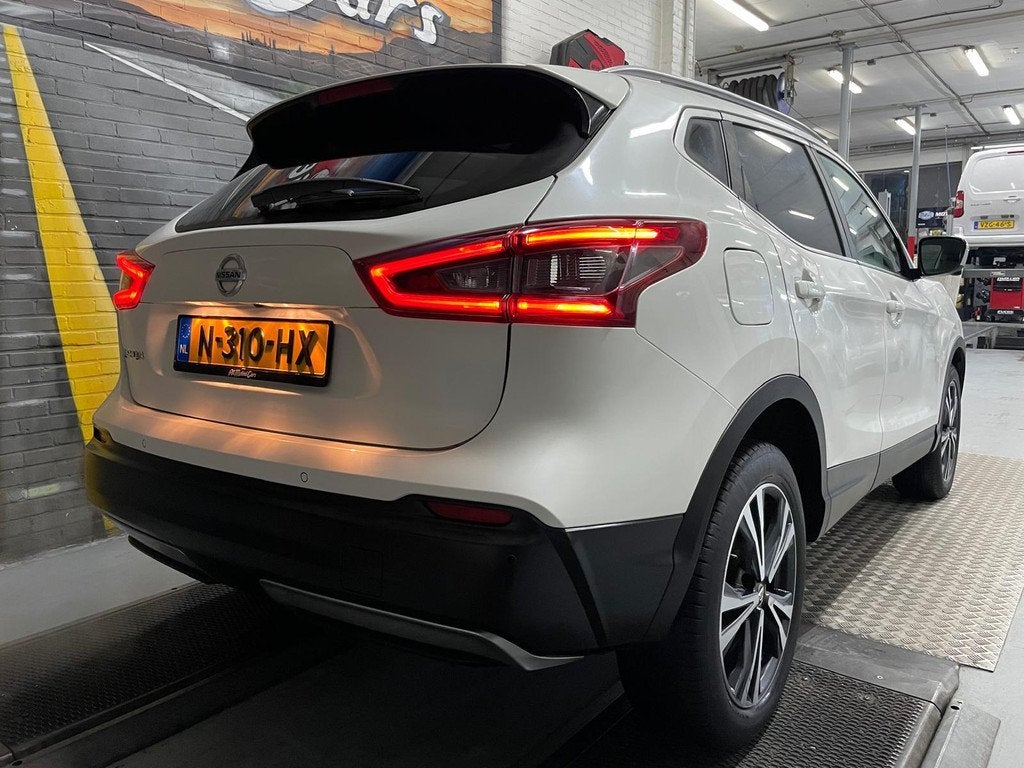 Nissan Qashqai 1.3 DIG-T Tekna Airco | Pano | 360 cam, Auto's, Nissan, Gebruikt, Euro 6, 4 cilinders, 1290 kg