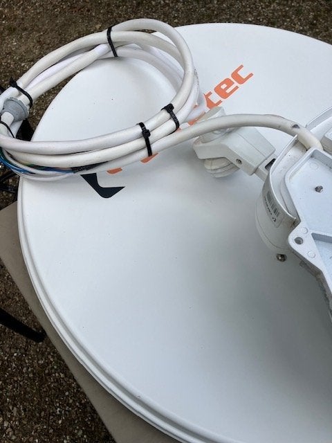 Megasat satelliet installatie compleet, Caravans en Kamperen, Ophalen, Gebruikt