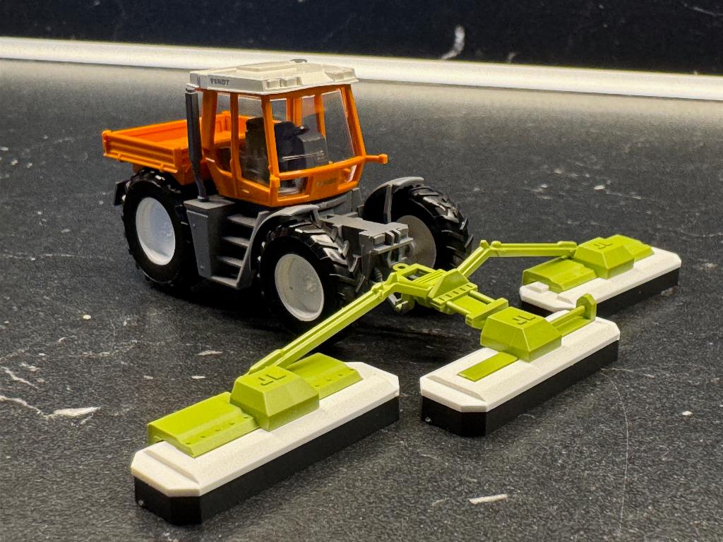 Agri-2895: Fendt Xylon systeem tractor met laadbak [1], Hobby en Vrije tijd, Modelauto's | 1:87, Ophalen of Verzenden, Nieuw, Hijskraan, Tractor of Landbouw