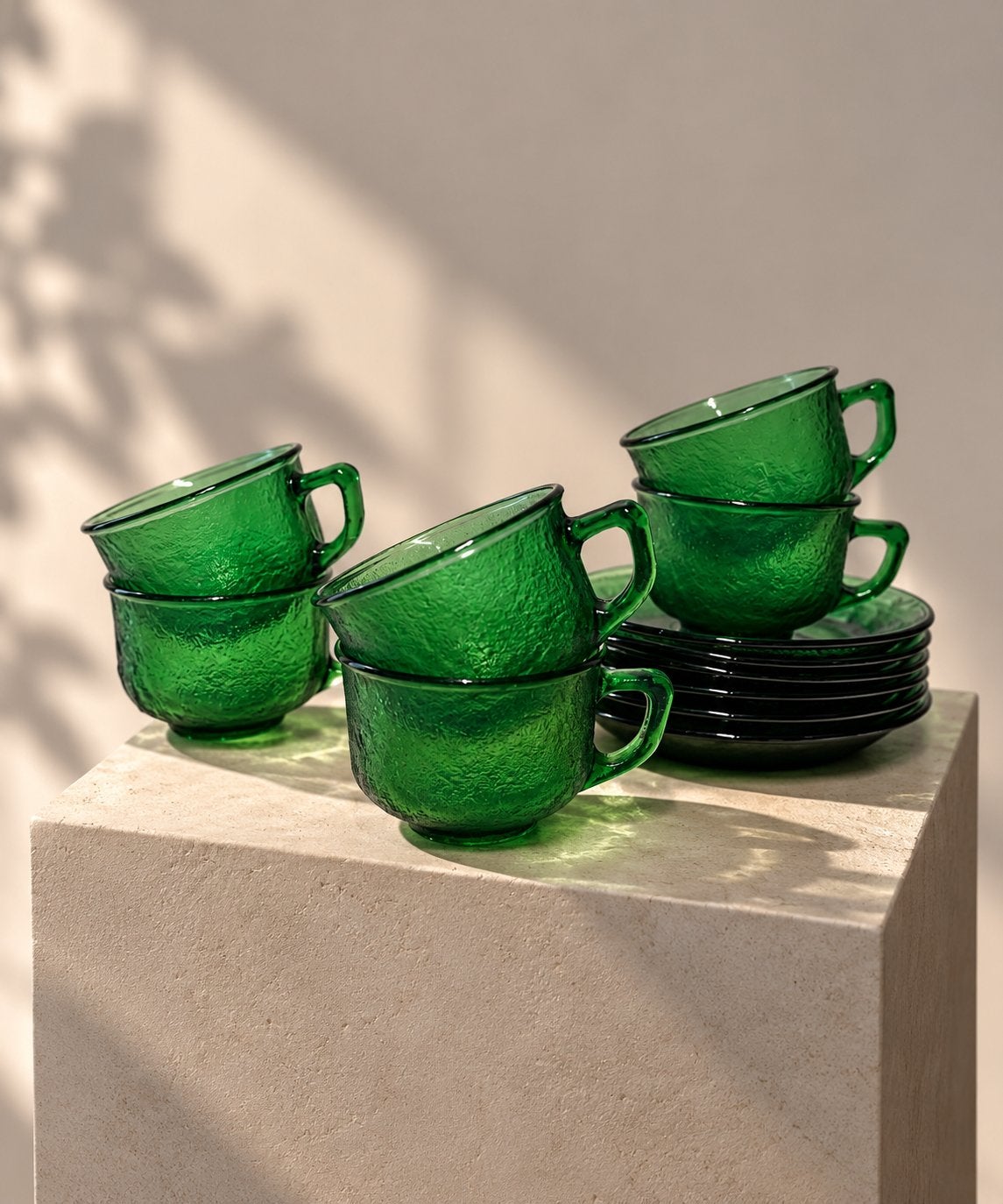 Vintage Arcoroc Siërra emerald green kop- en schotels, Ophalen of Verzenden