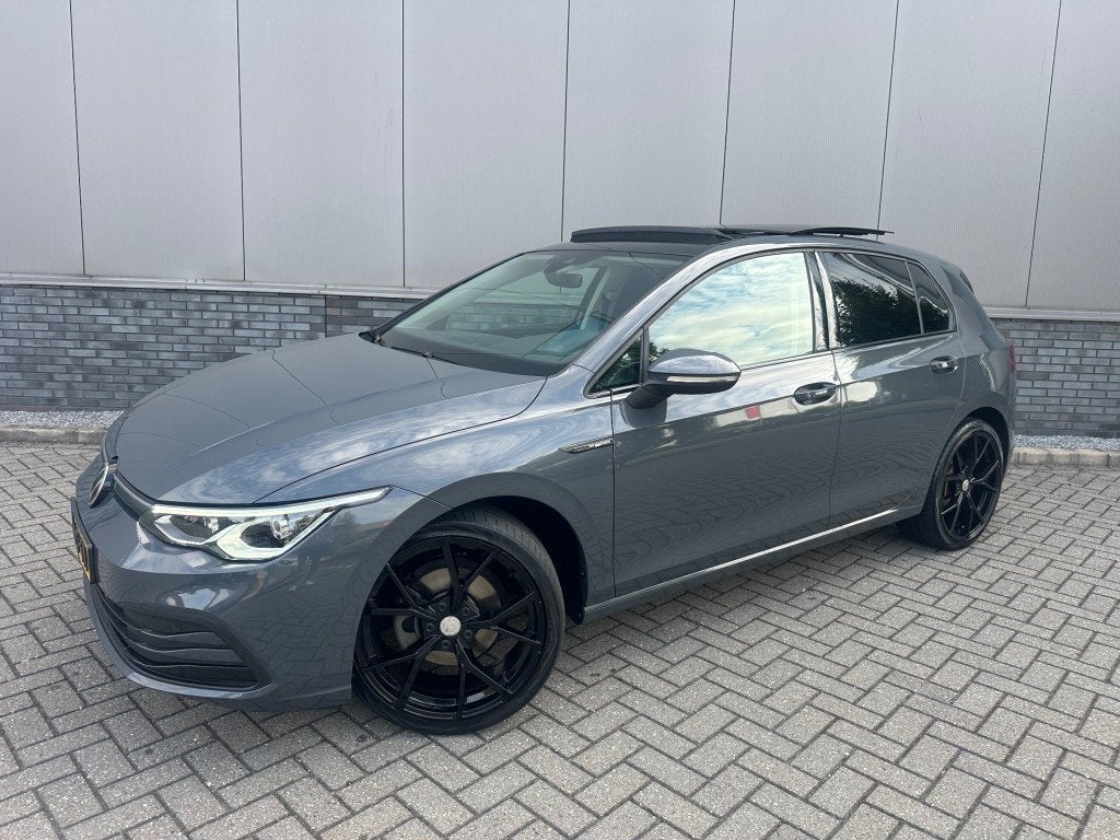 Volkswagen GOLF 1.5 ETSI STYLE+Pano dak Ned auto, 4 cilinders, 150 pk, Origineel Nederlands, Bedrijf