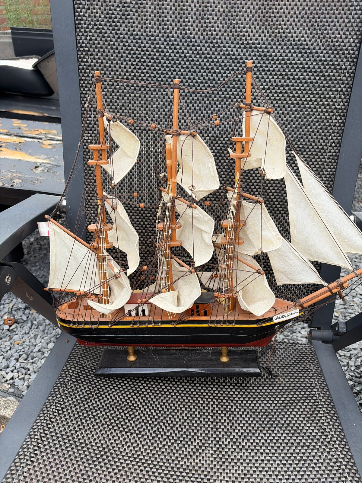 Decoratief Model Zeilschip - Houten Schip met Zeilen, Hobby en Vrije tijd, Modelbouw | Boten en Schepen, Ophalen of Verzenden