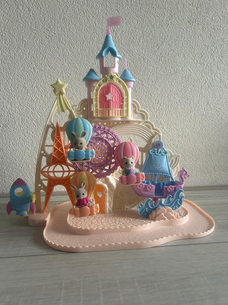 Sylvanian family, Kinderen en Baby's, Speelgoed | Poppenhuizen, Ophalen, Zo goed als nieuw