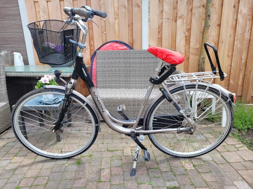 Union Hydra Damesfiets IN PRIJS VERLAAGD !, Fietsen en Brommers, Fietsen | Dames | Damesfietsen, Gebruikt, Velgrem, Versnellingen