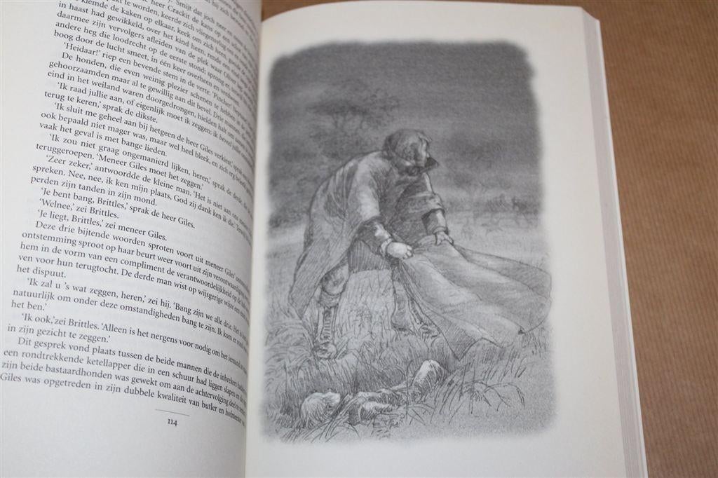 De lotgevallen van Oliver Twist., Boeken, Ophalen of Verzenden, Gelezen