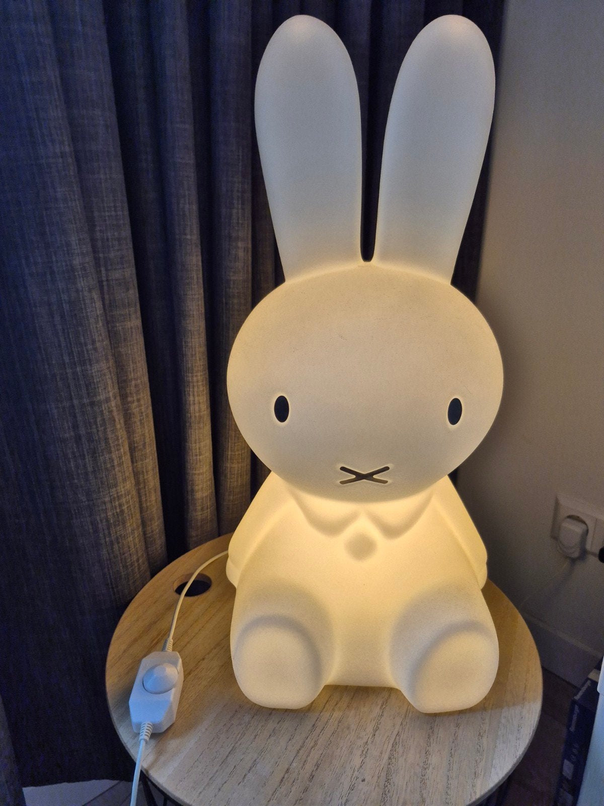 Mr Maria Nijntje lamp van 50 cm met dimfunctie, Ophalen, Overige merken, Zo goed als nieuw, Wit
