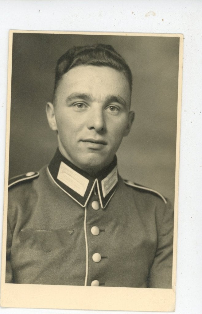 P47; Portretfoto  Soldaat -, Verzenden, Overige soorten, Duitsland, Foto of Poster