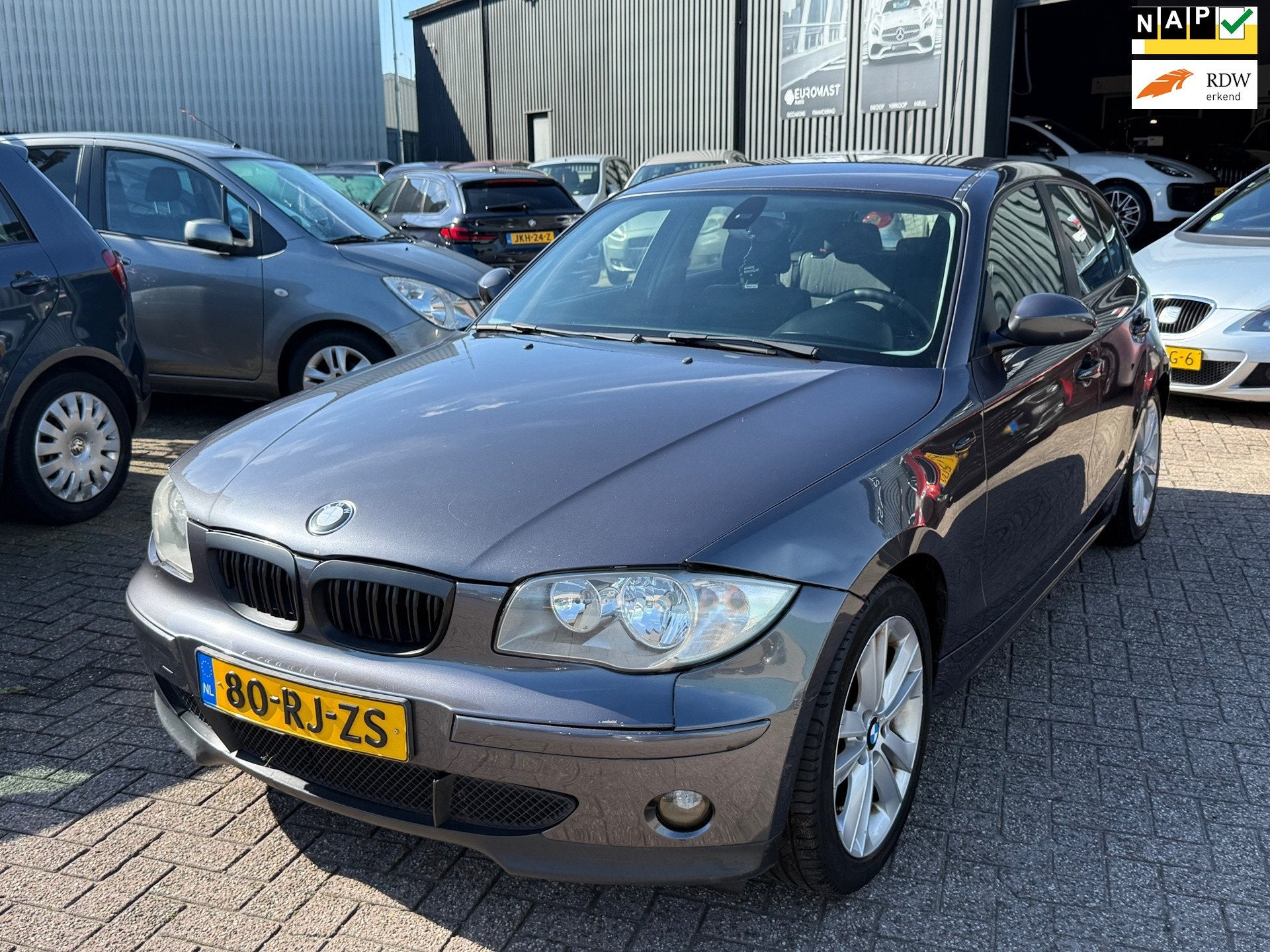 BMW 1-serie 118i High Executive Automaat Airco, Auto's, Achterwielaandrijving, 4 cilinders, 129 pk, Origineel Nederlands