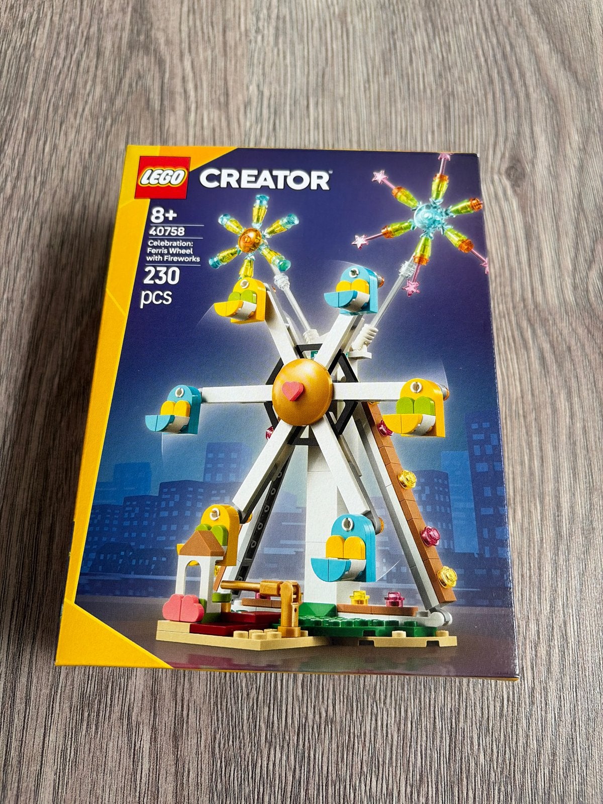 LEGO Creator 40758 Celebration: Ferris Wheel with Fireworks, Ophalen of Verzenden, Nieuw