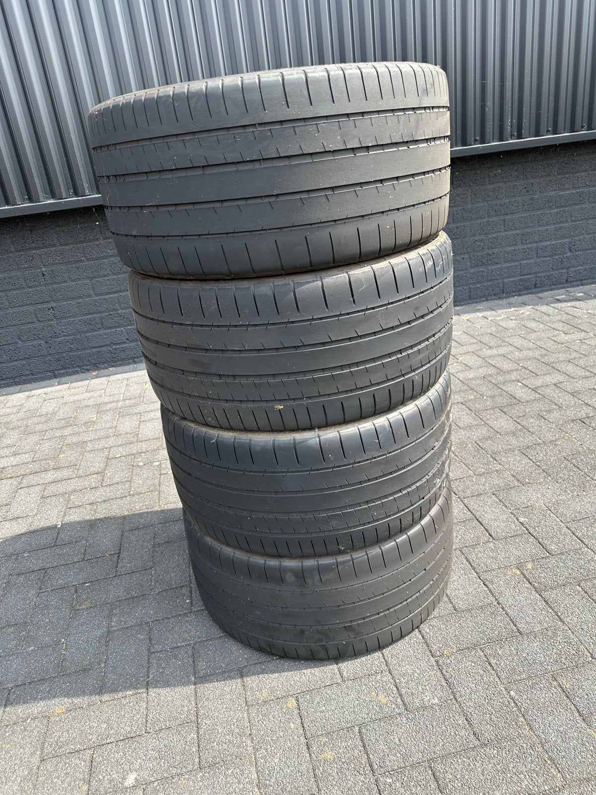 Michelin Pilot Supersport 285/30ZR21, Auto-onderdelen, Banden en Velgen, Ophalen, Gebruikt, 285 mm, 21 inch