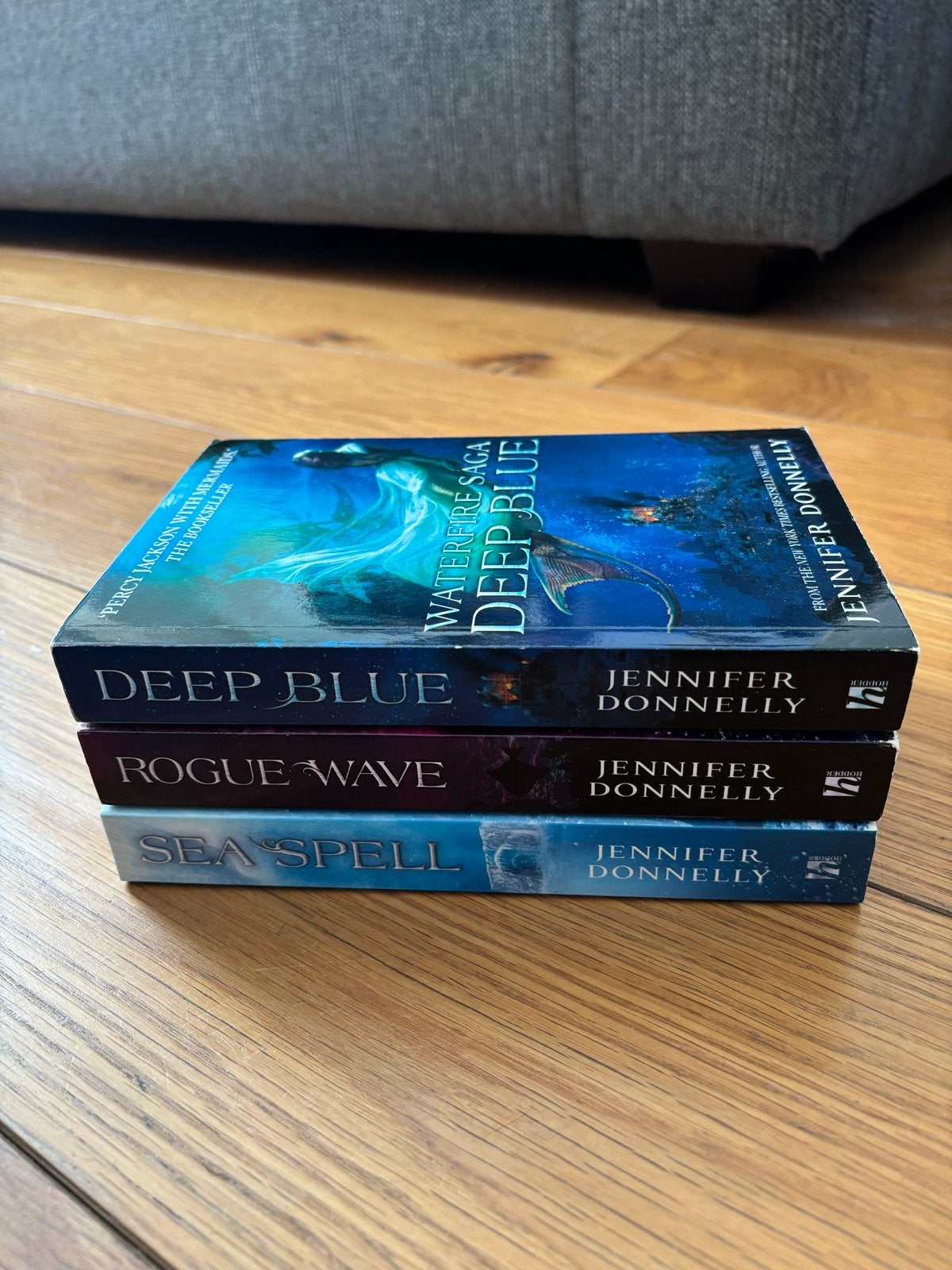 Waterfire Saga Books - Deep Blue, Rogue Wave, Sea Spel, Ophalen of Verzenden, Zo goed als nieuw