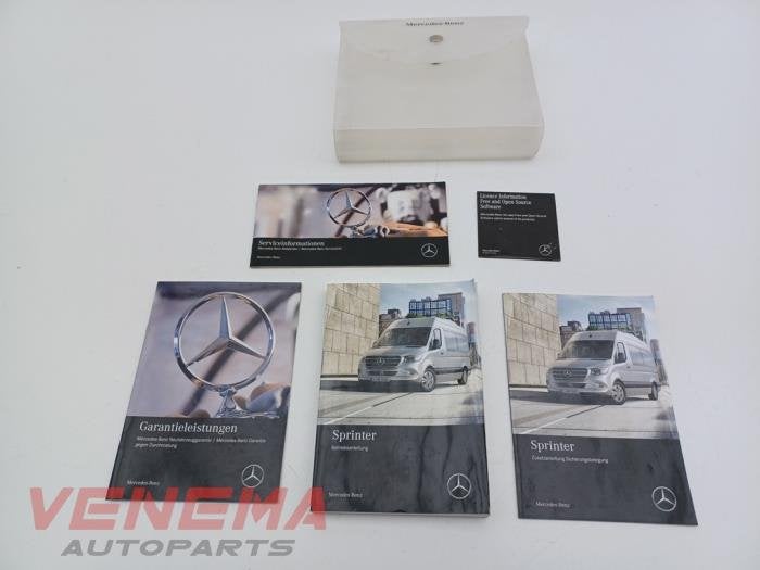 Instructie Boekje van een Mercedes Sprinter, Gebruikt, -, Ophalen of Verzenden, -